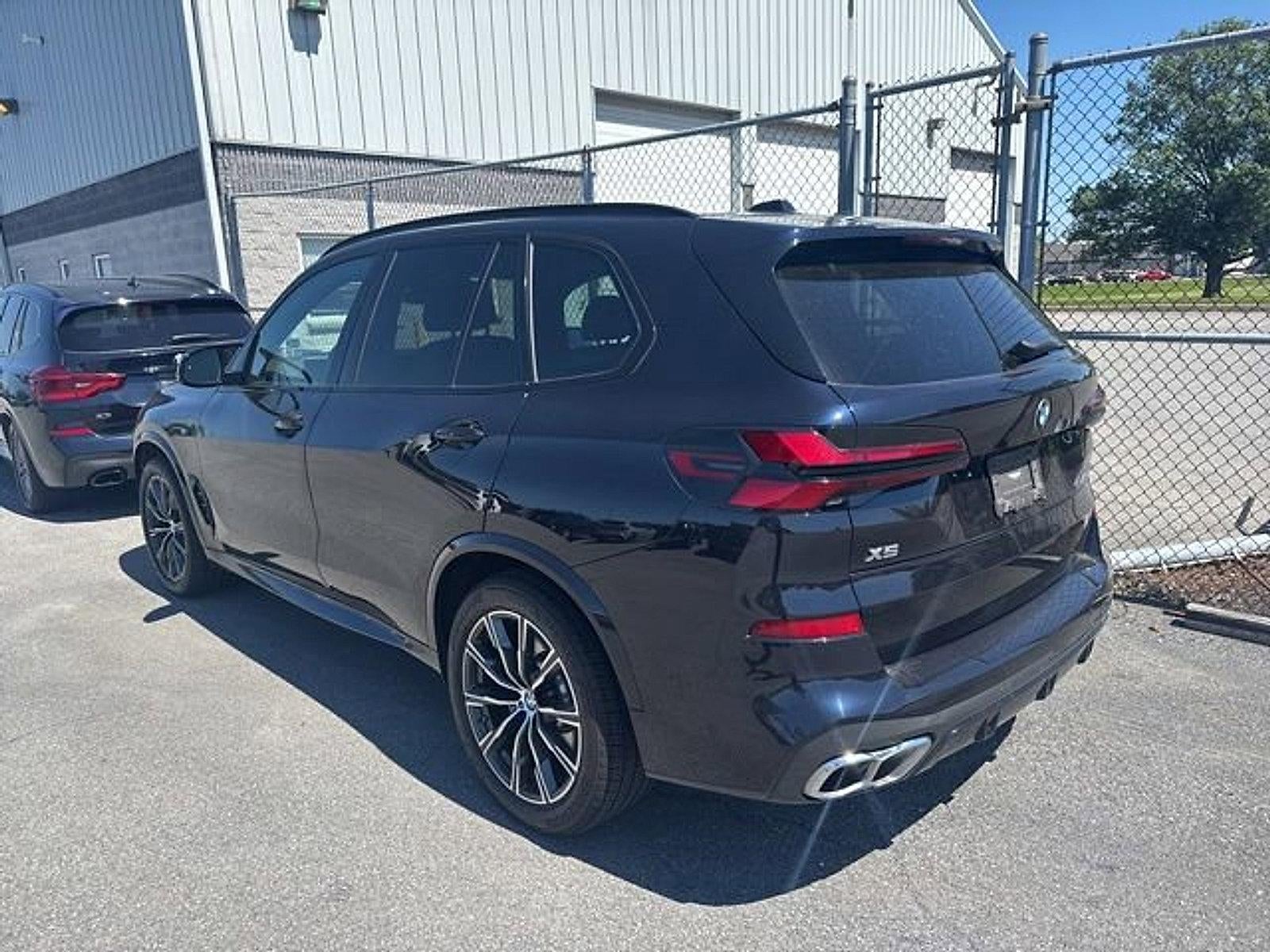 2024 BMW X5 M60i Sports Activity Vehicle