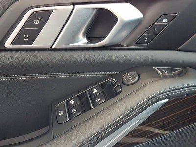 2025 BMW X5 xDrive50e Plug-In Hybrid