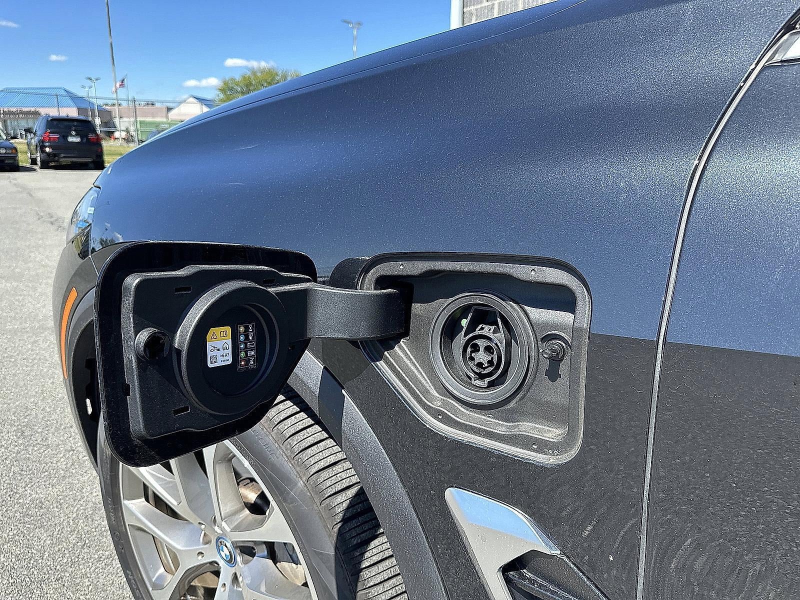 2025 BMW X5 xDrive50e Plug-In Hybrid