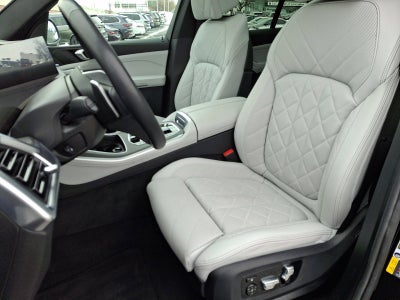 2025 BMW X5 xDrive50e Plug-In Hybrid