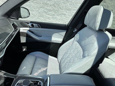 2025 BMW X5 xDrive50e Plug-In Hybrid