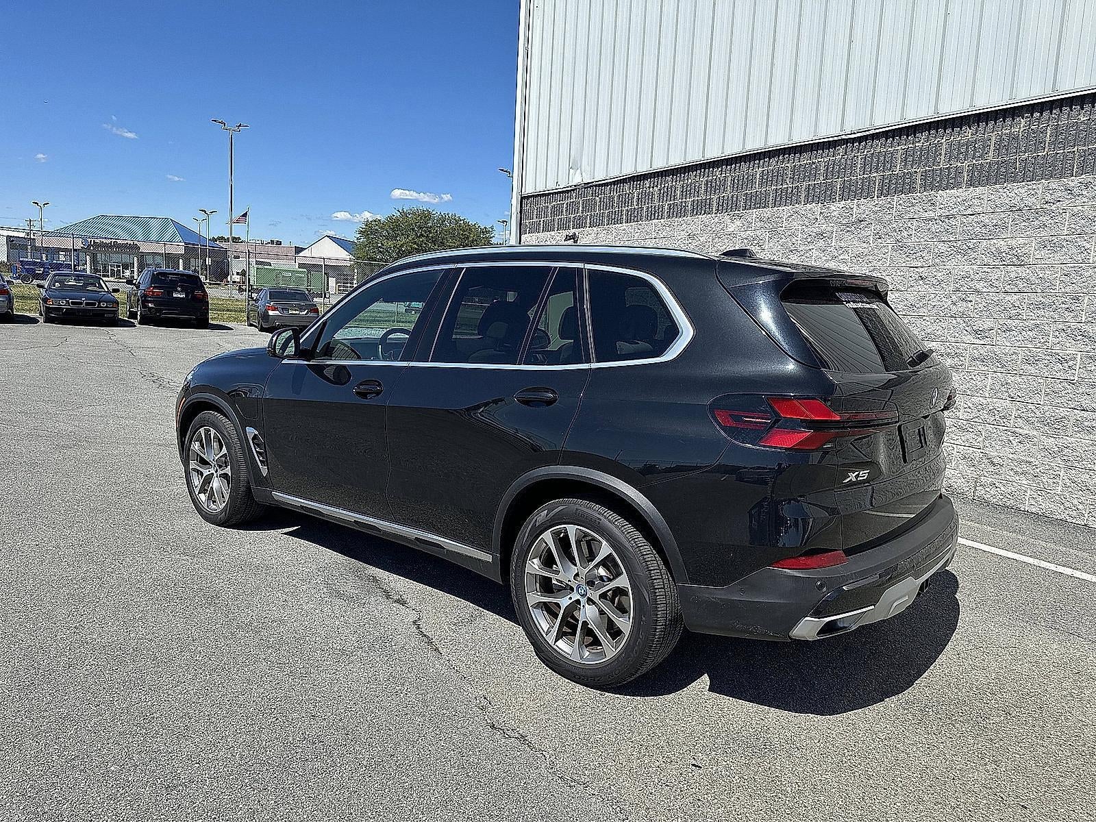 2025 BMW X5 xDrive50e Plug-In Hybrid