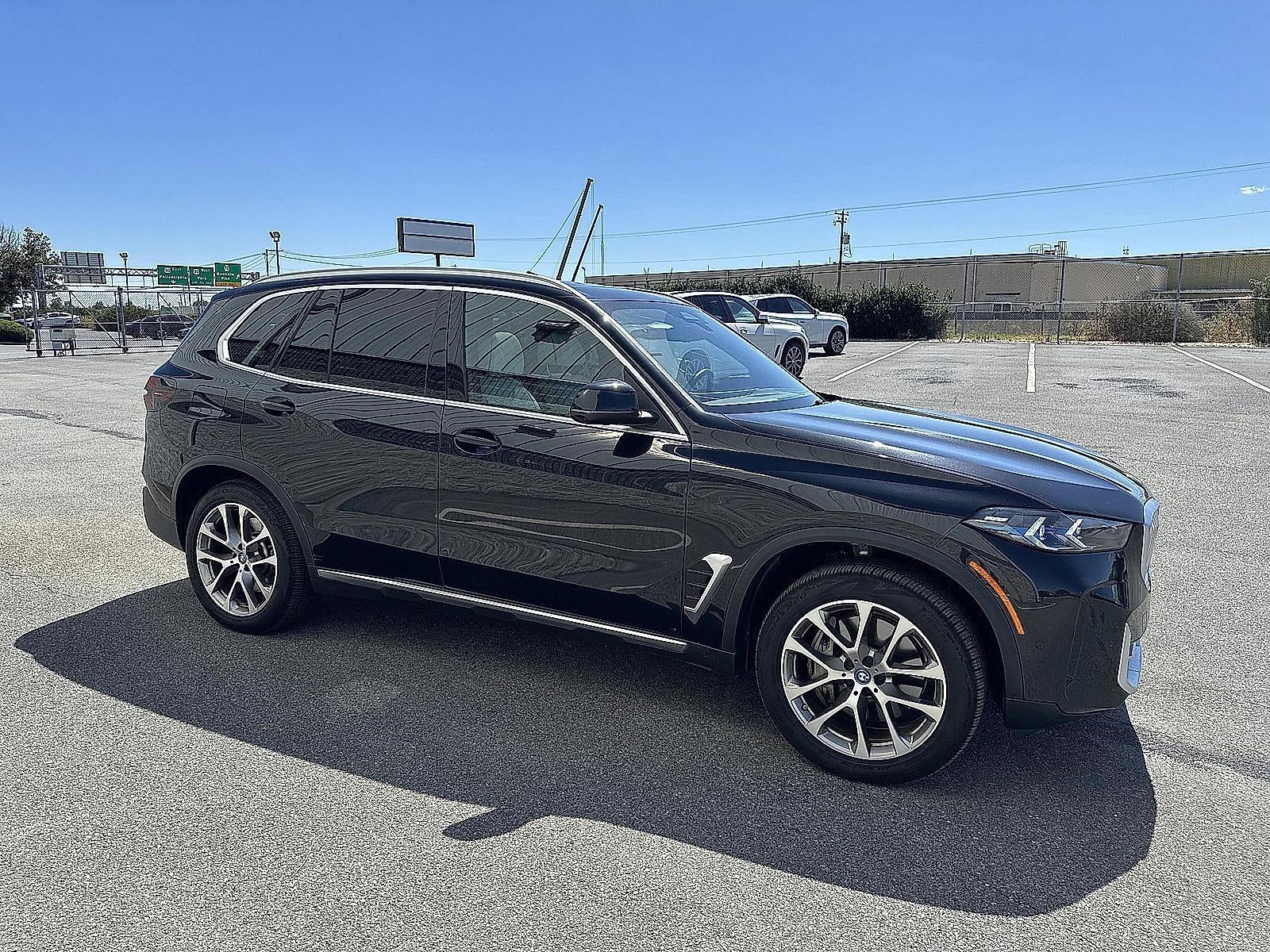 2025 BMW X5 xDrive50e Plug-In Hybrid
