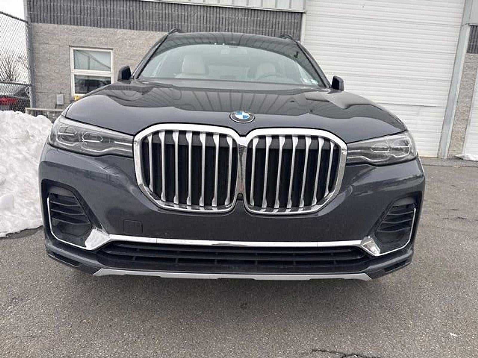 2022 BMW X7 xDrive40i Sports Activity Vehicle