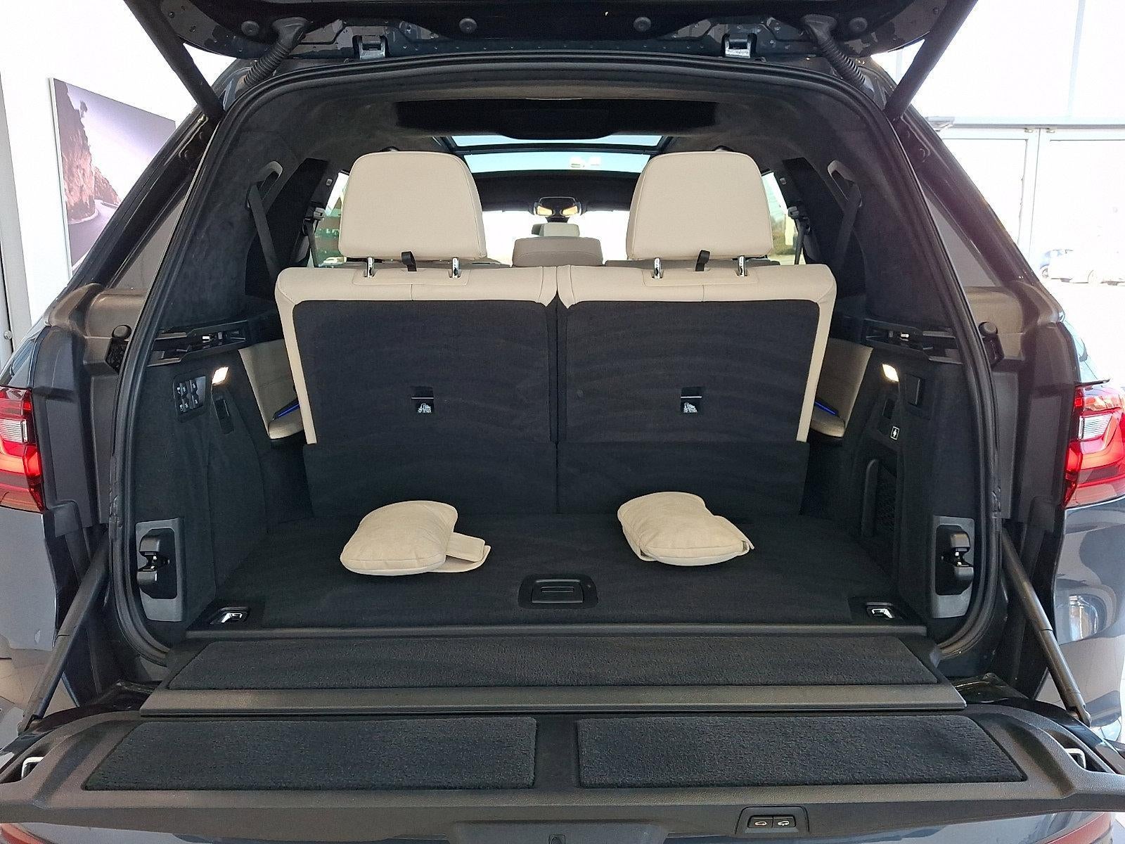 2022 BMW X7 xDrive40i Sports Activity Vehicle