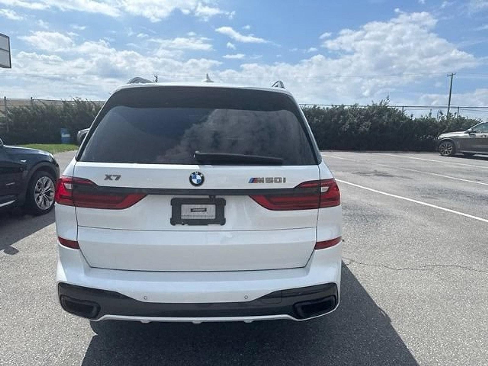 2022 BMW X7 M50i Sports Activity Vehicle