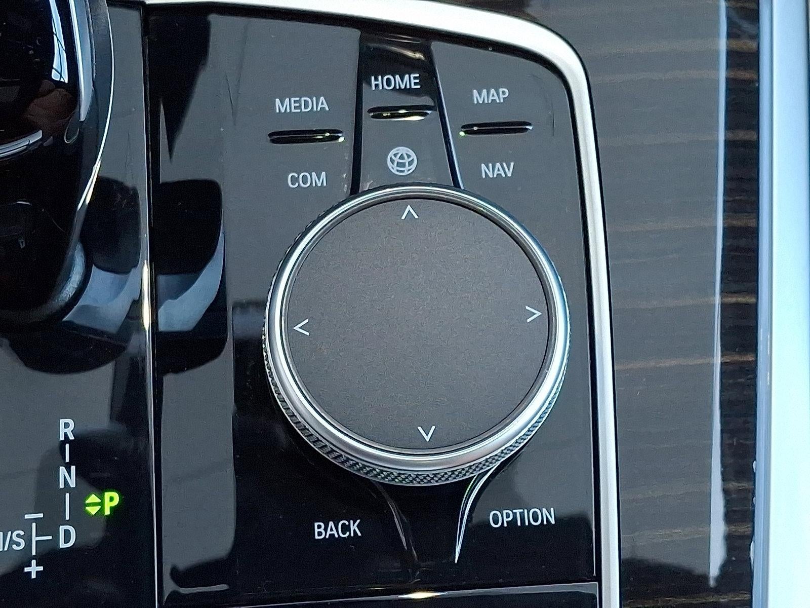 2023 BMW X5 xDrive45e Plug-In Hybrid