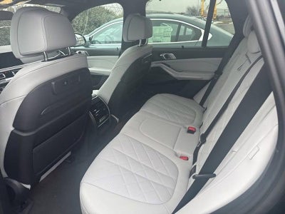 2023 BMW X5 xDrive45e Plug-In Hybrid