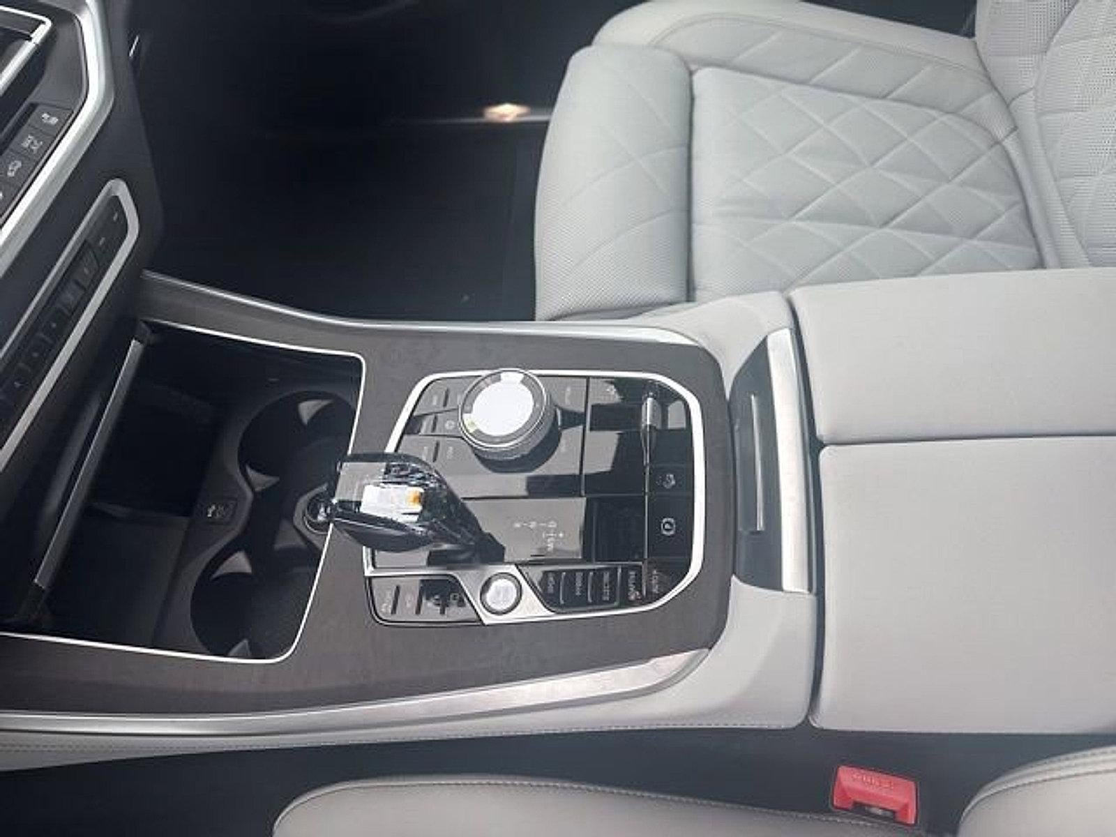 2023 BMW X5 xDrive45e Plug-In Hybrid