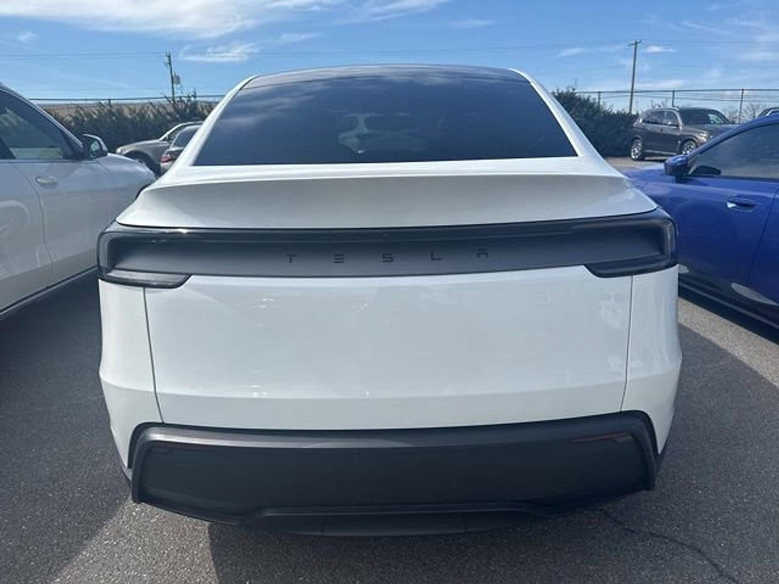 2026 Tesla Model Y RWD