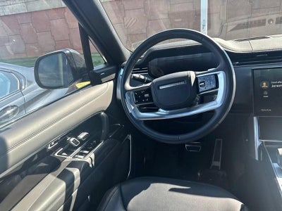 2024 Land Rover Range Rover P530 SE SWB