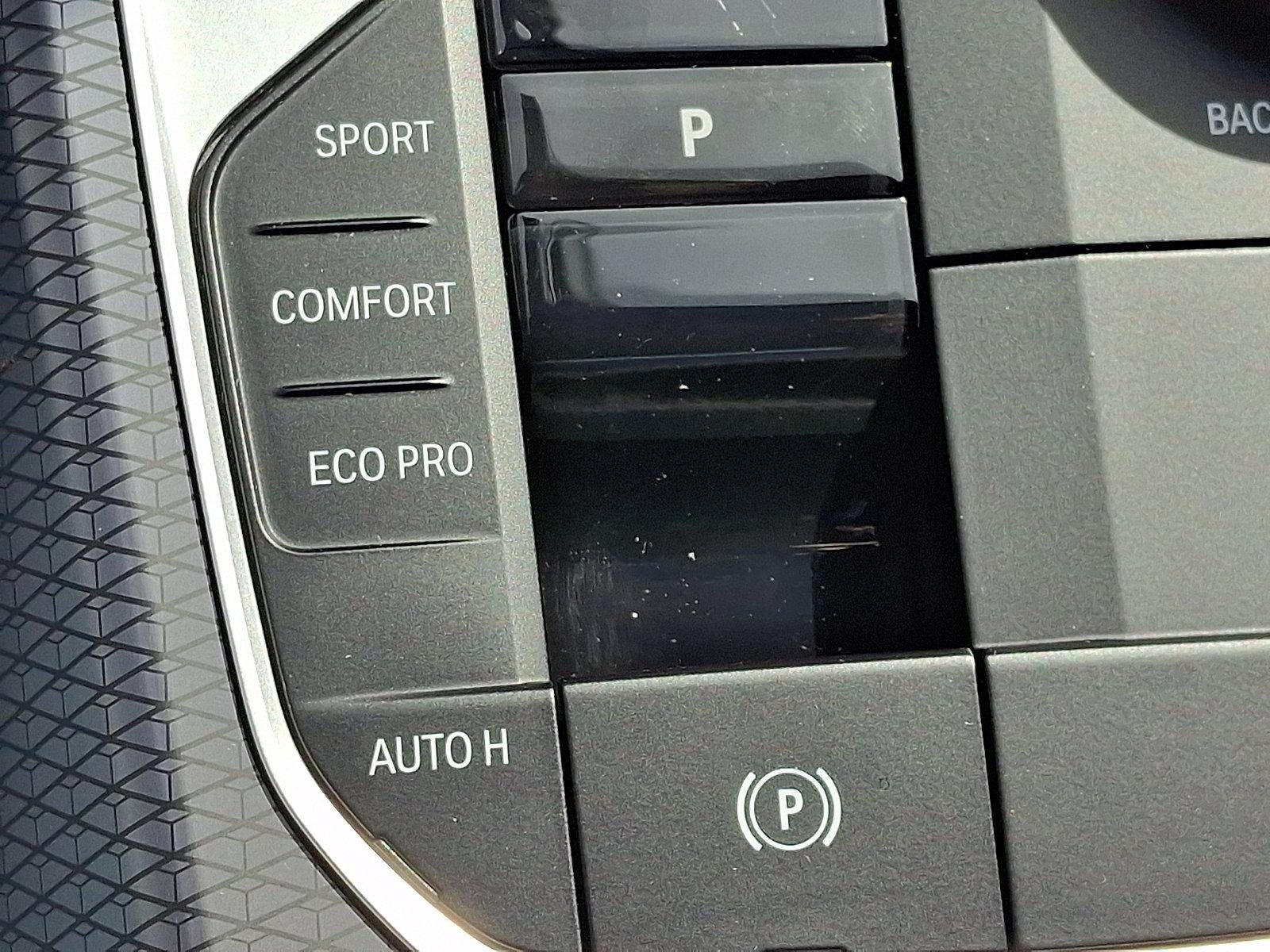 2026 BMW 330i xDrive Sedan