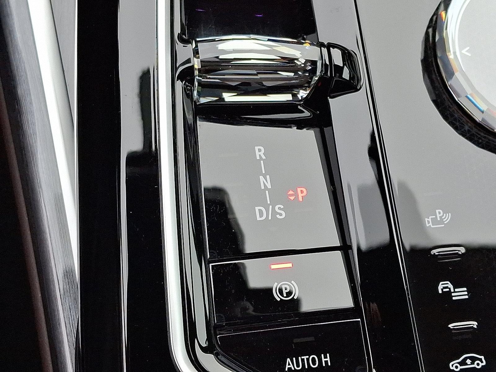 2023 BMW 760i xDrive Sedan