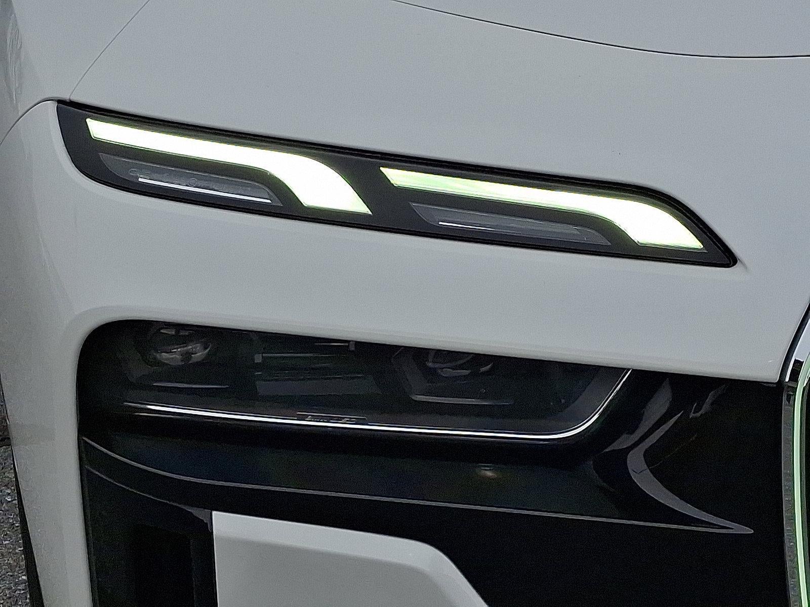 2023 BMW 760i xDrive Sedan