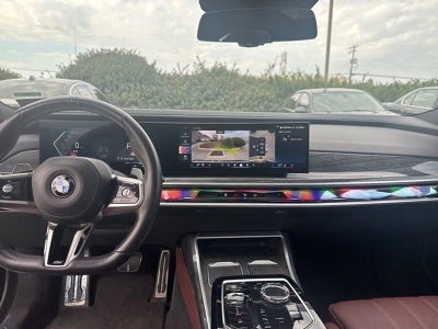 2023 BMW 760i xDrive Sedan