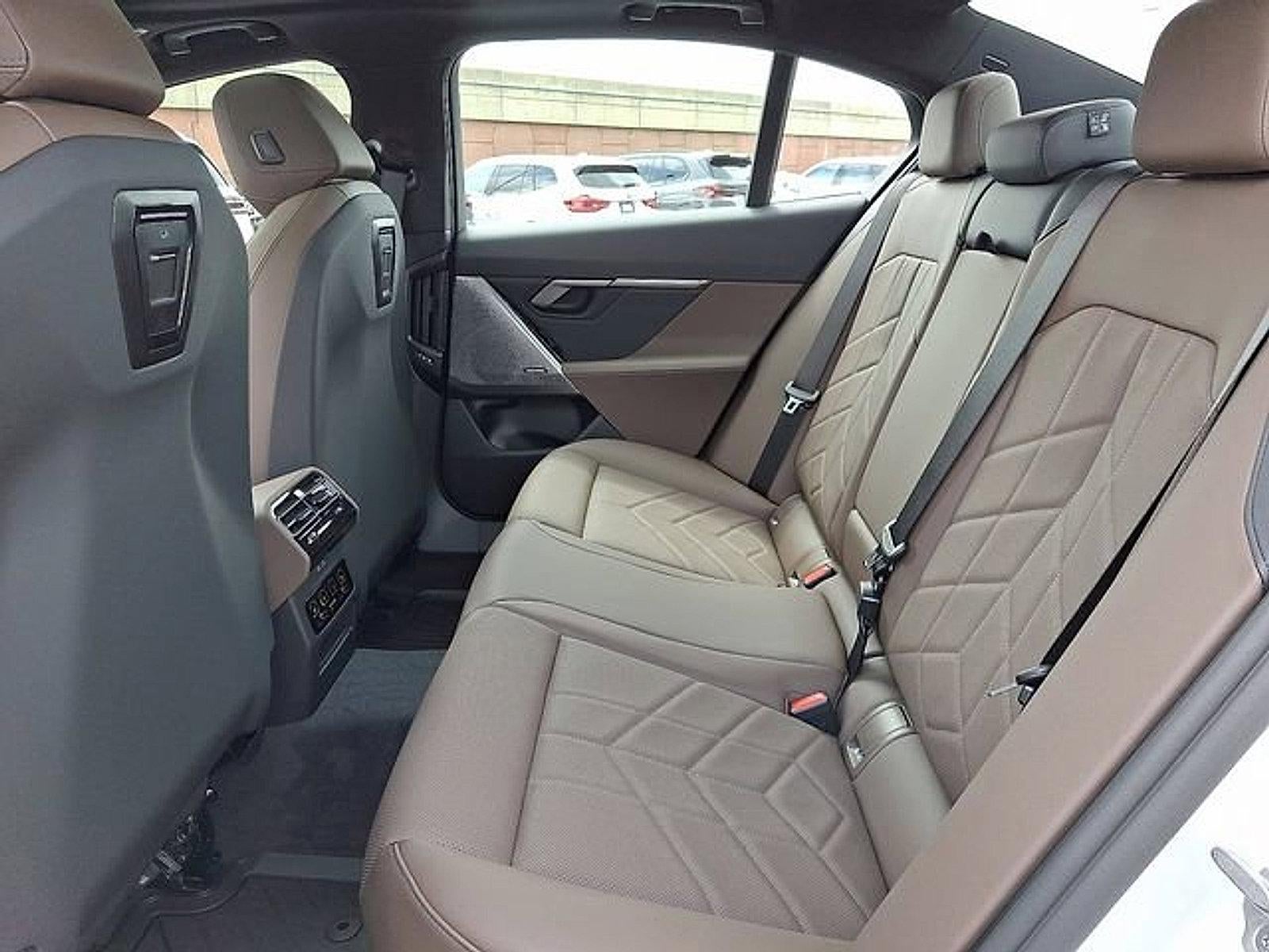 2026 BMW 530i xDrive Sedan