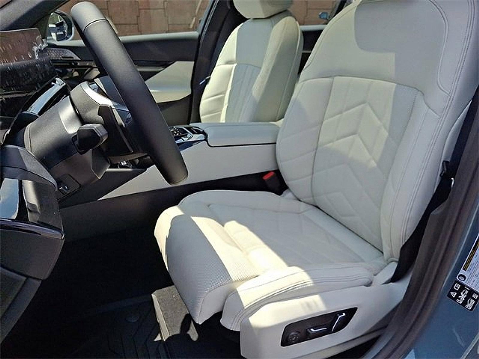 2026 BMW 530i xDrive Sedan