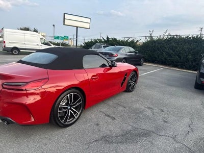 2025 BMW Z4 sDrive30i Roadster