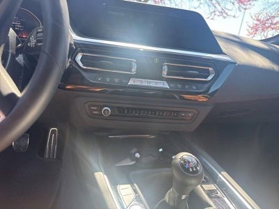 2025 BMW Z4 M40i Roadster