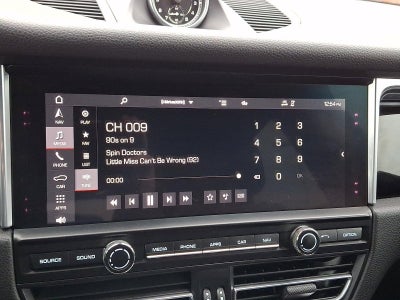 2021 Porsche Macan AWD