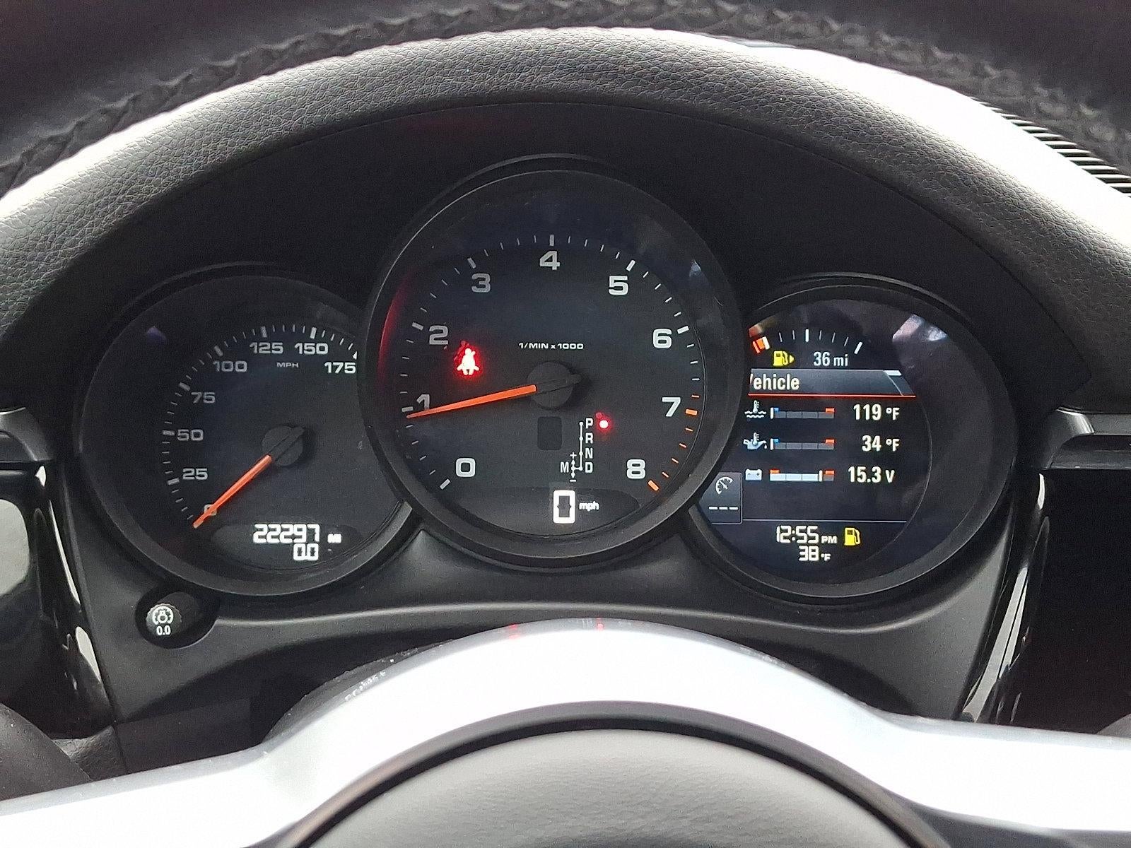 2021 Porsche Macan AWD