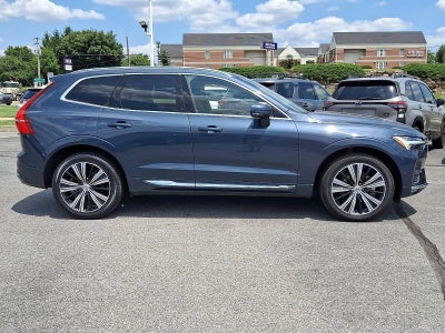 2023 Volvo XC60 B5 AWD Plus Bright Theme