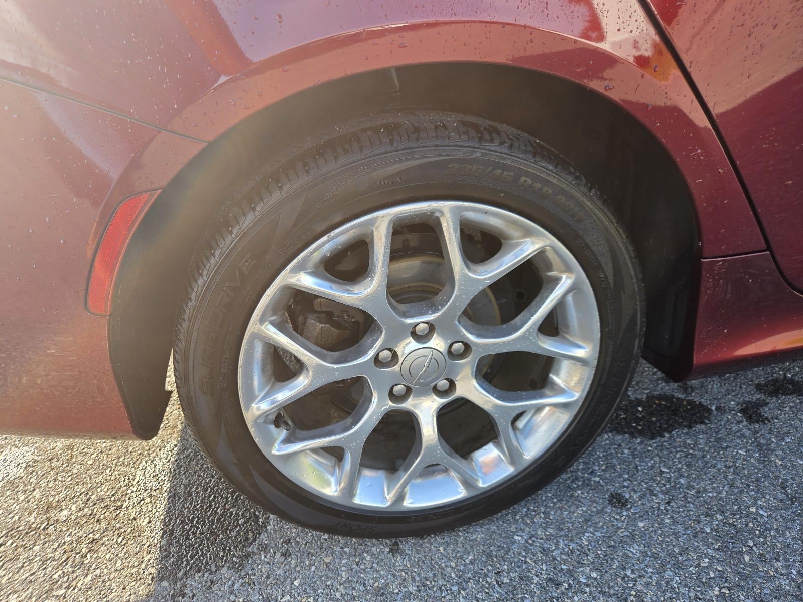 2015 Chrysler 200 4dr Sdn C AWD