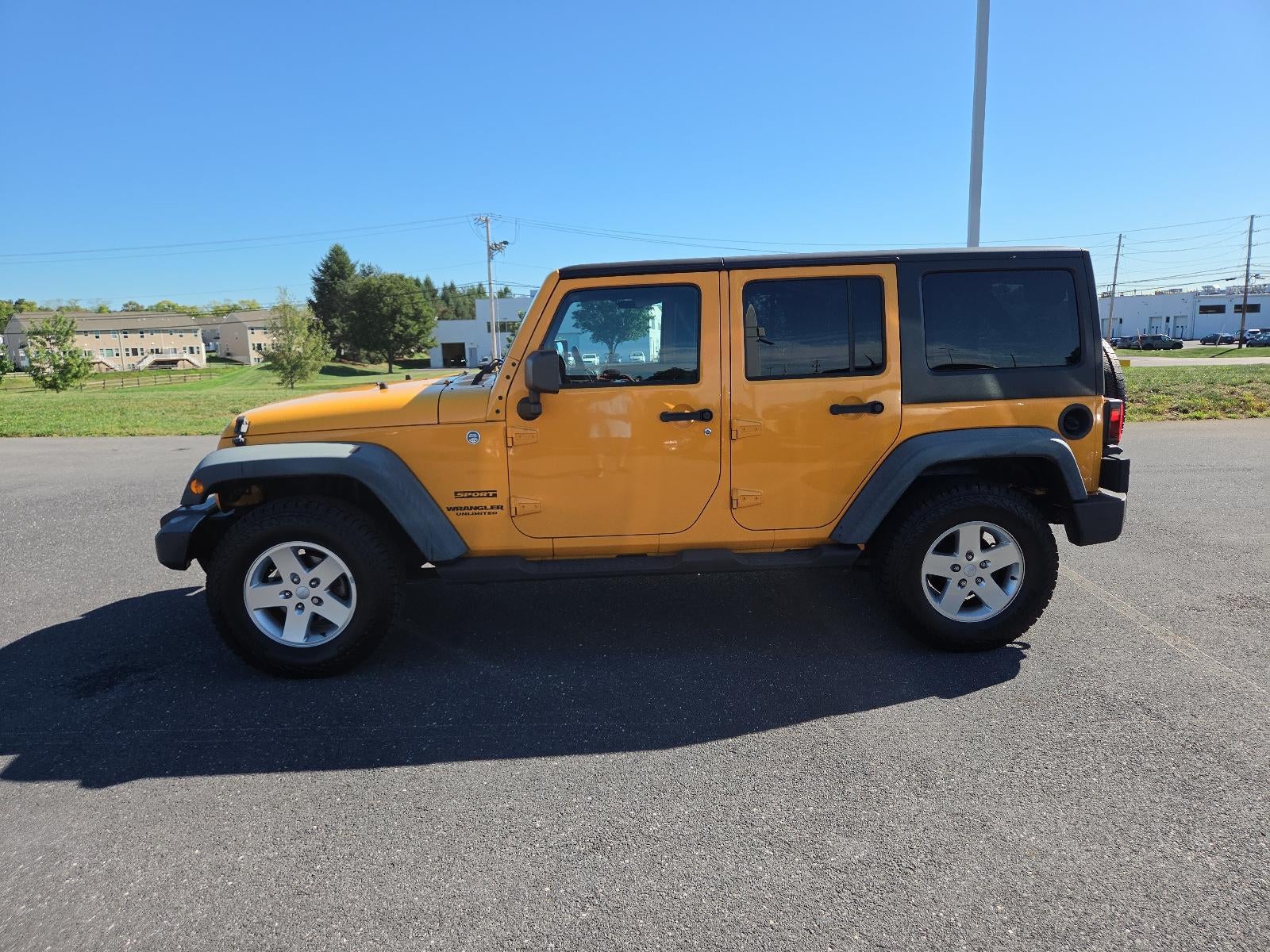 2012 Jeep Wrangler Unlimited 4WD 4dr Sport