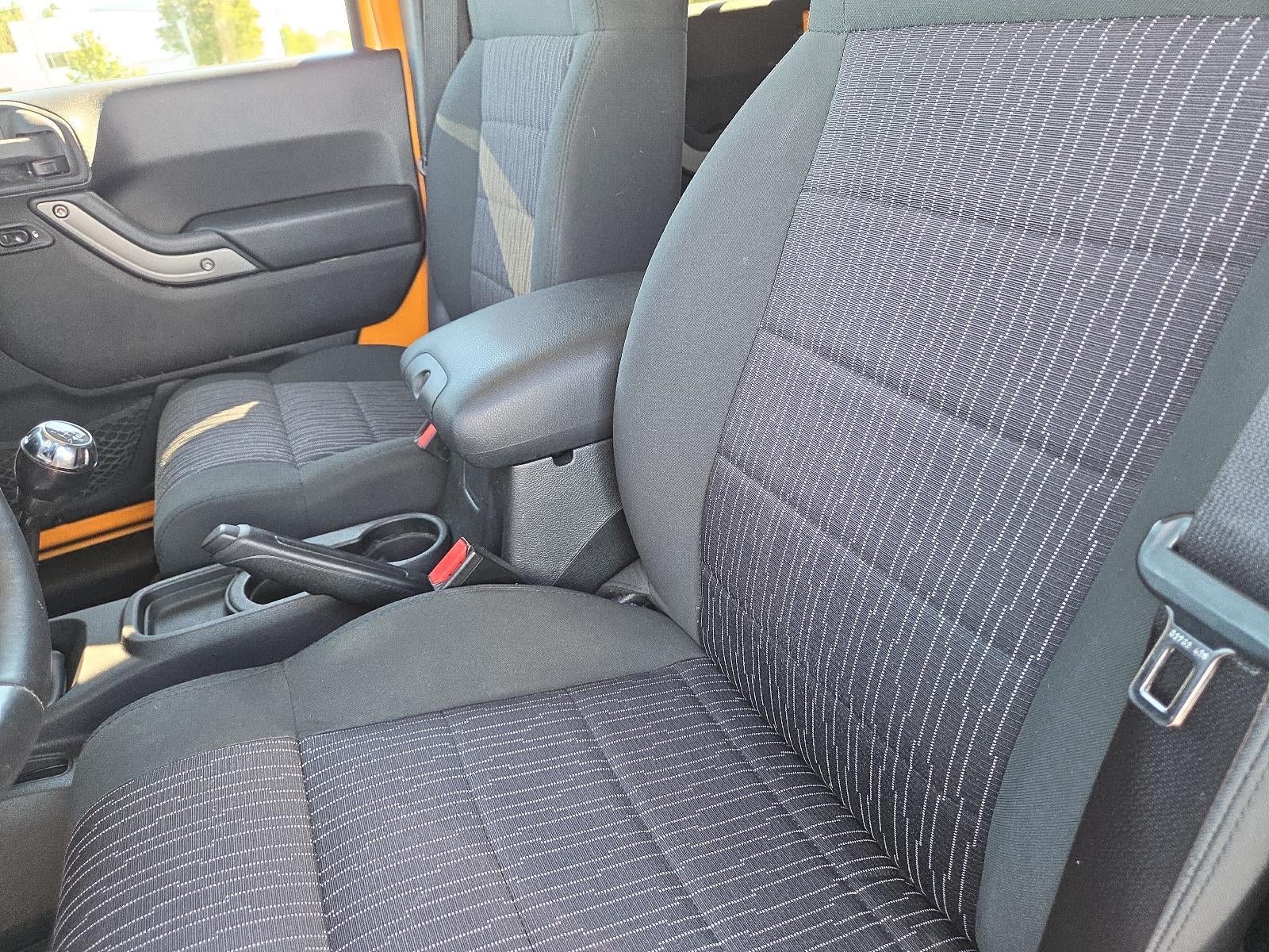 2012 Jeep Wrangler Unlimited 4WD 4dr Sport
