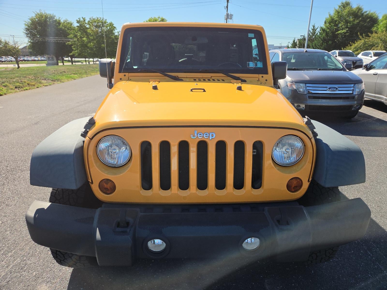 2012 Jeep Wrangler Unlimited 4WD 4dr Sport