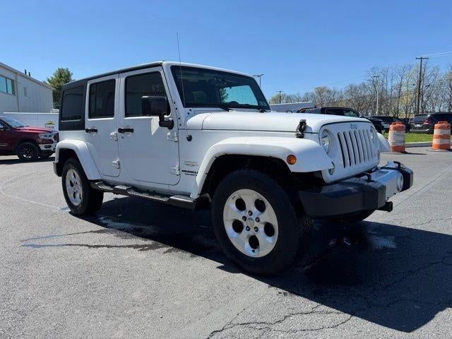 2015 Jeep Wrangler Unlimited 4WD 4dr Sahara