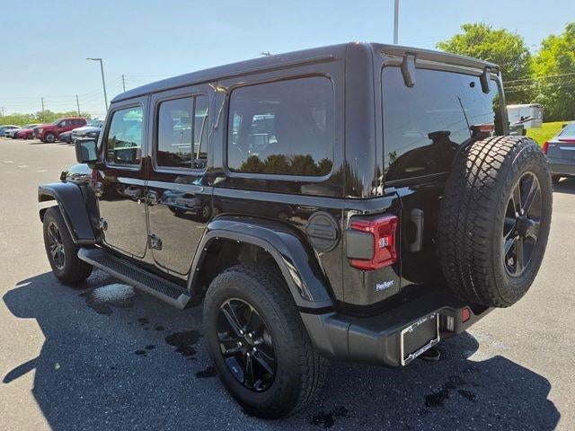 2022 Jeep Wrangler Unlimited Sahara Altitude 4x4