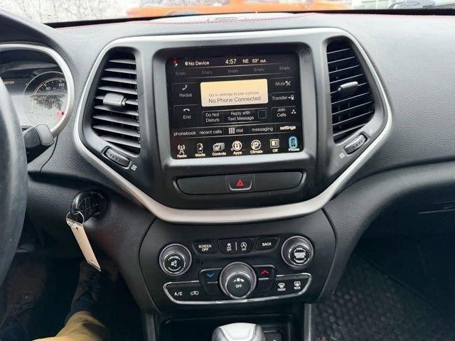 2017 Jeep Cherokee Trailhawk 4x4 *Ltd Avail*