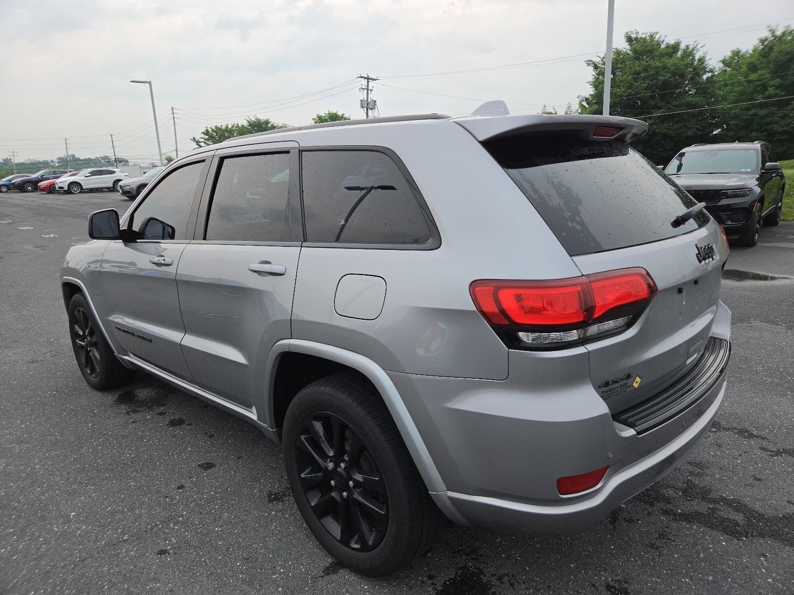 2017 Jeep Grand Cherokee Altitude 4x4 *Ltd Avail*