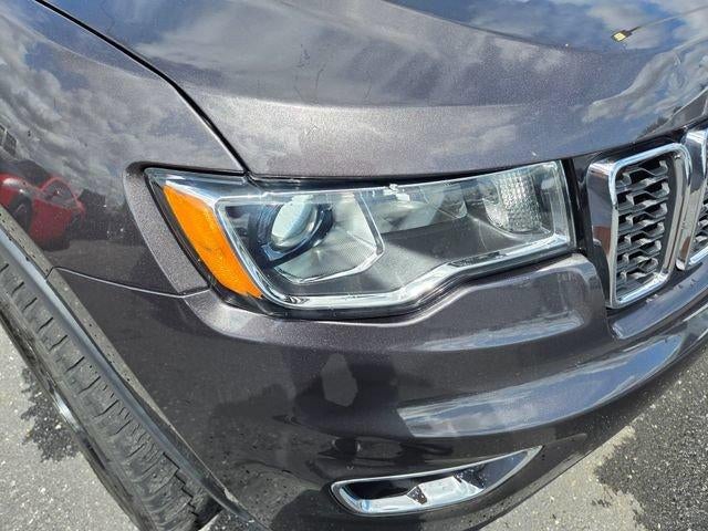 2021 Jeep Grand Cherokee Laredo X 4x4