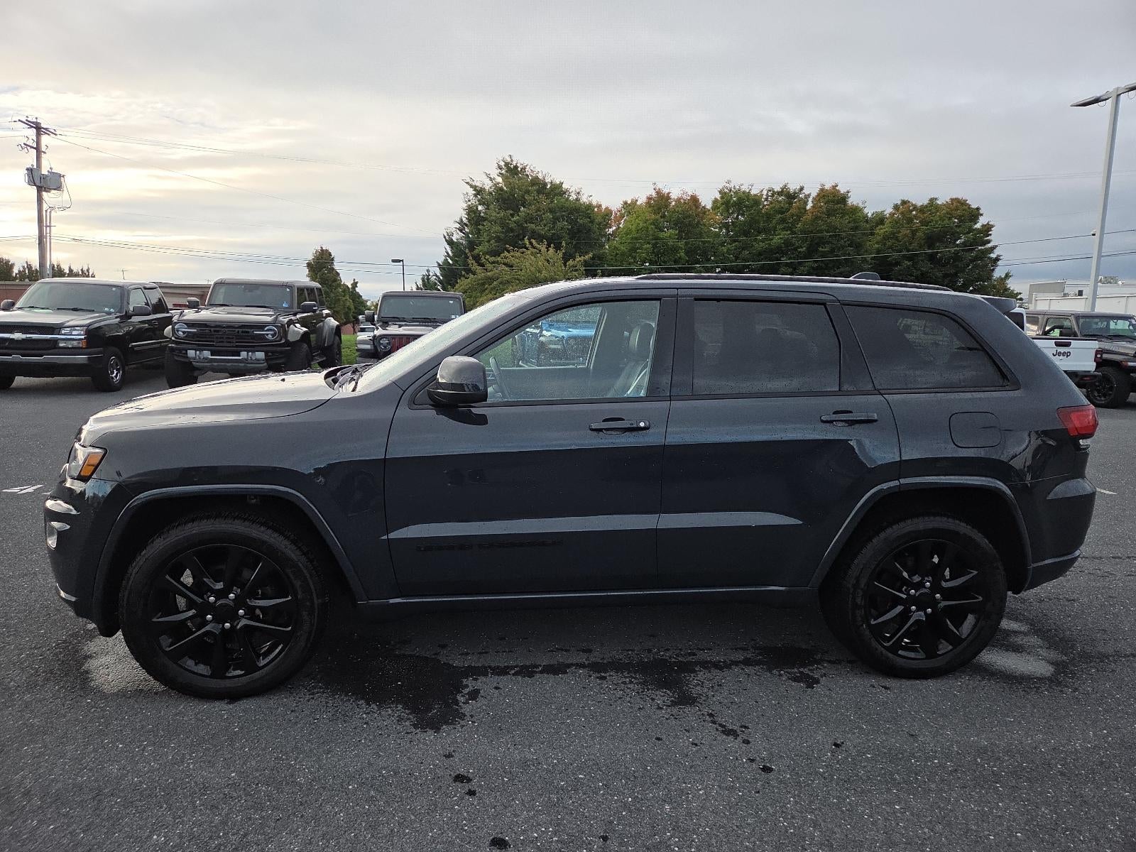 2018 Jeep Grand Cherokee Altitude 4x4 *Ltd Avail*