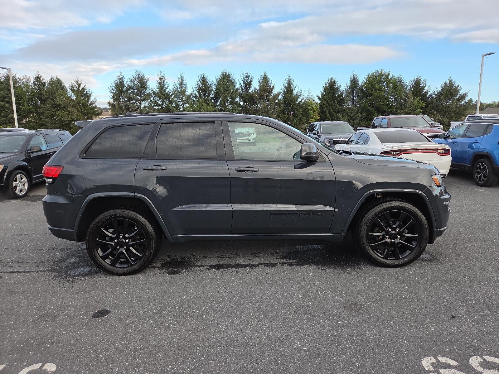 2018 Jeep Grand Cherokee Altitude 4x4 *Ltd Avail*