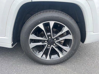 2023 Jeep Grand Cherokee Overland 4x4