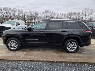 2022 Jeep Grand Cherokee L Laredo 4x4
