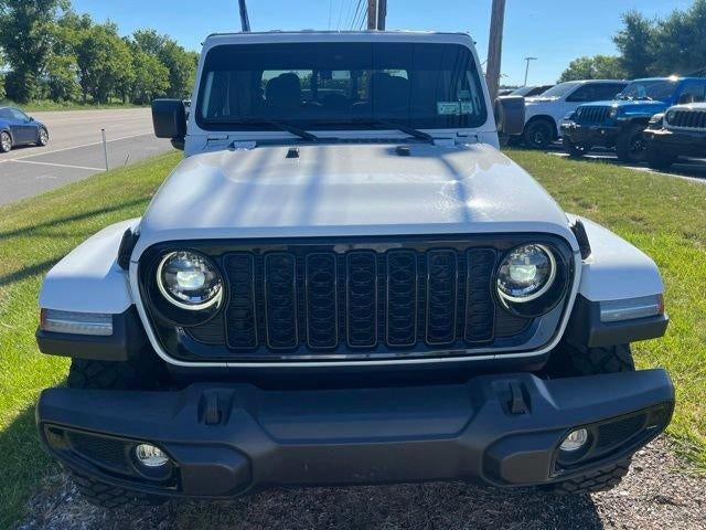 2024 Jeep Gladiator Willys 4x4
