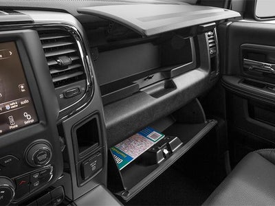 2014 RAM 1500 4WD Quad Cab 6.4 Ft Box Sport