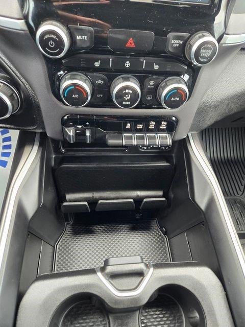 2022 RAM 1500 Big Horn 4x4 Quad Cab 6'4" Box