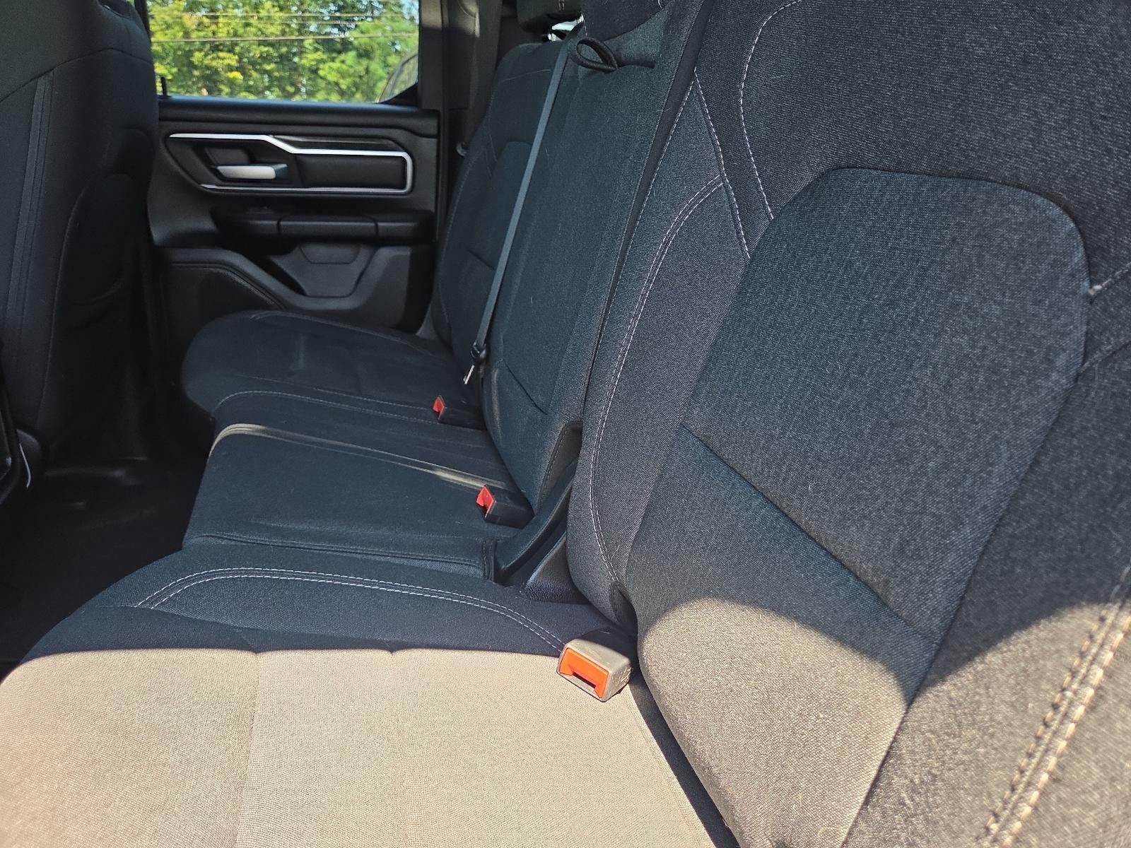 2020 RAM 1500 Big Horn 4x4 Quad Cab 6'4" Box