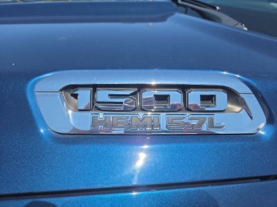 2020 RAM 1500 Big Horn 4x4 Quad Cab 6'4" Box