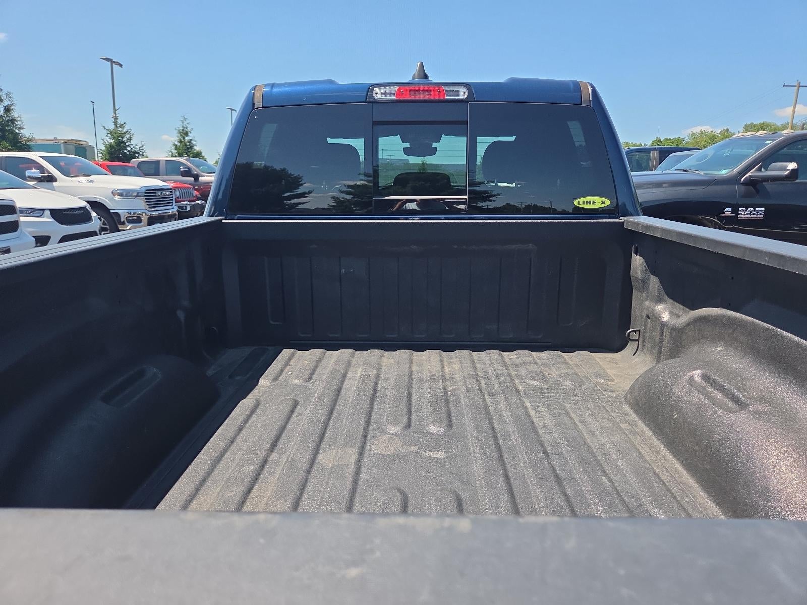 2020 RAM 1500 Big Horn 4x4 Quad Cab 6'4" Box
