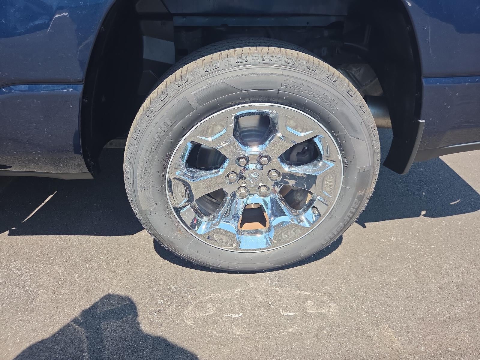 2020 RAM 1500 Big Horn 4x4 Quad Cab 6'4" Box