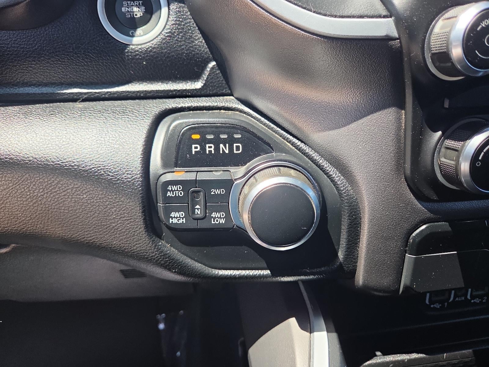 2020 RAM 1500 Big Horn 4x4 Quad Cab 6'4" Box
