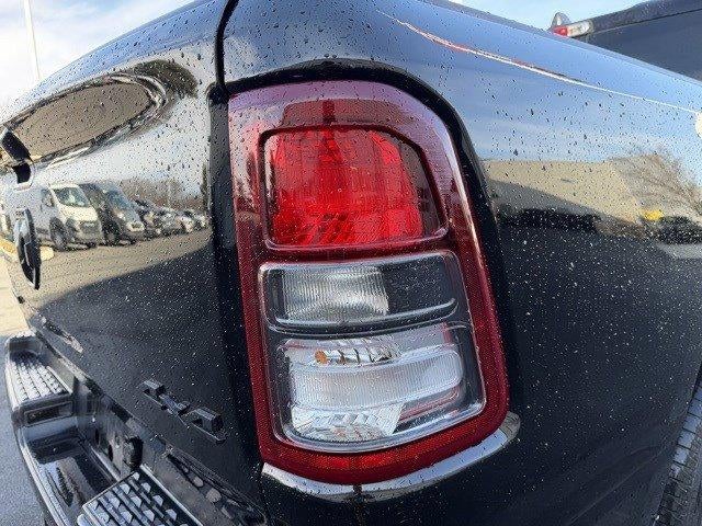 2022 RAM 1500 Big Horn 4x4 Quad Cab 6'4" Box