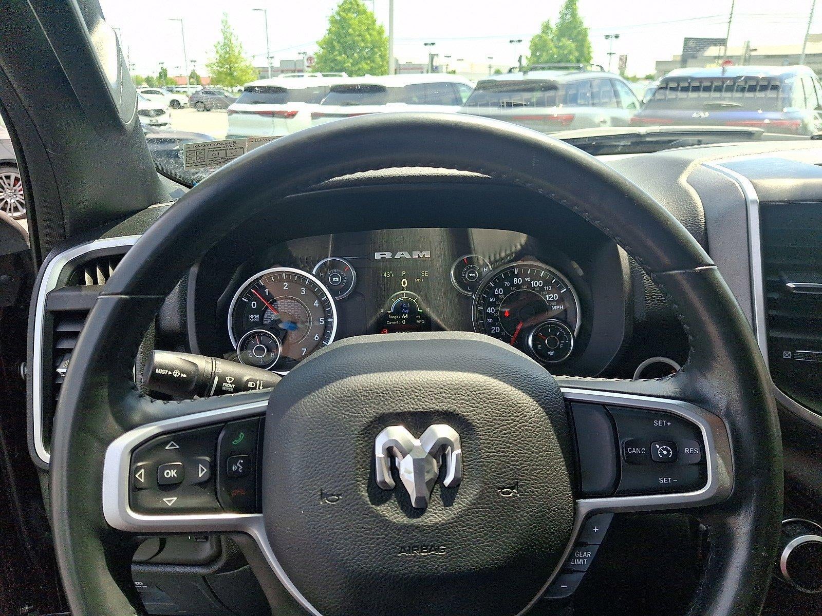 2023 RAM 1500 Big Horn 4x4 Crew Cab 5'7" Box