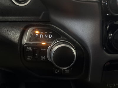 2022 RAM 1500 Big Horn 4x4 Crew Cab 5'7" Box